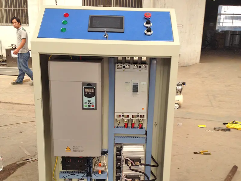 如何选择家用壁挂式电磁采暖炉厂家